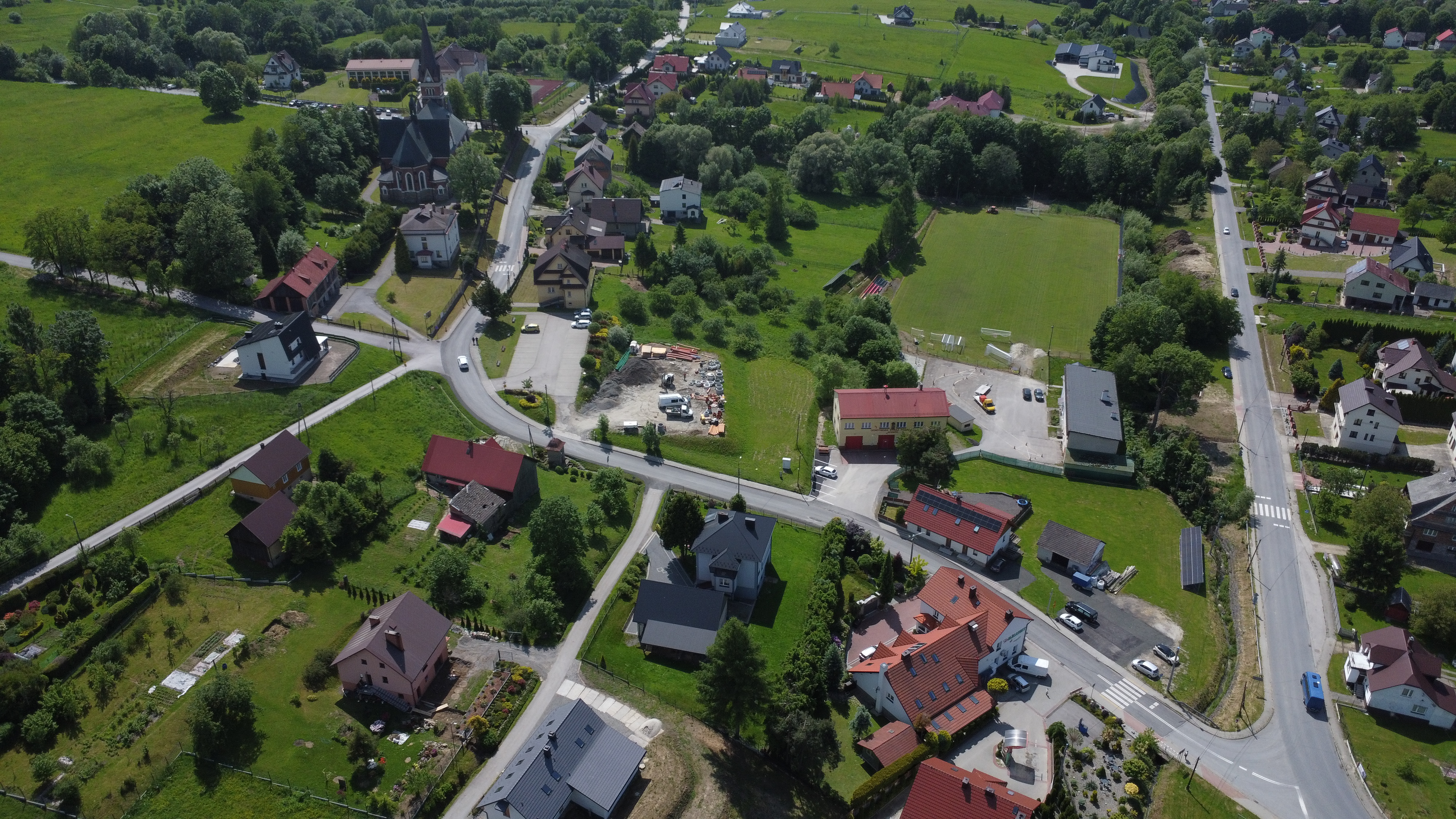 Obraz przedstawiający Krzeszów z nową nawierzchnią!