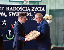 Obraz przedstawiający Uroczyste otwarcie sali gimnastycznej w Kukowie