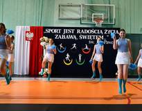 Obraz przedstawiający Uroczyste otwarcie sali gimnastycznej w Kukowie